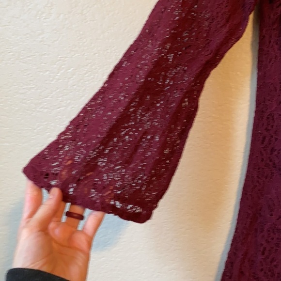 Miami Lace Blouse Red Size Medium - Picture 2 of 10